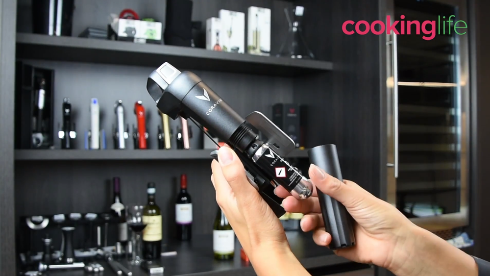 Wie wechselt man die Coravin Gaskapseln?
