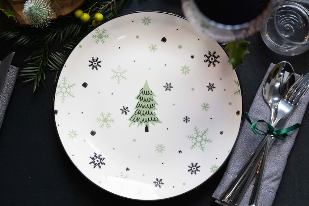 Cookinglife Weihnachtsgeschirrset Grün 18-teilig / 6 Personen - 6 Speiseteller , 6 Frühstücksteller & 6 Schalen