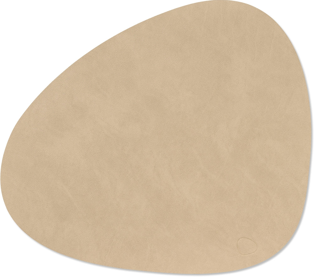 LIND DNA Tischsets Nupo - Leder - Sand - Curved  - 44 x 37 cm - 2 Stück