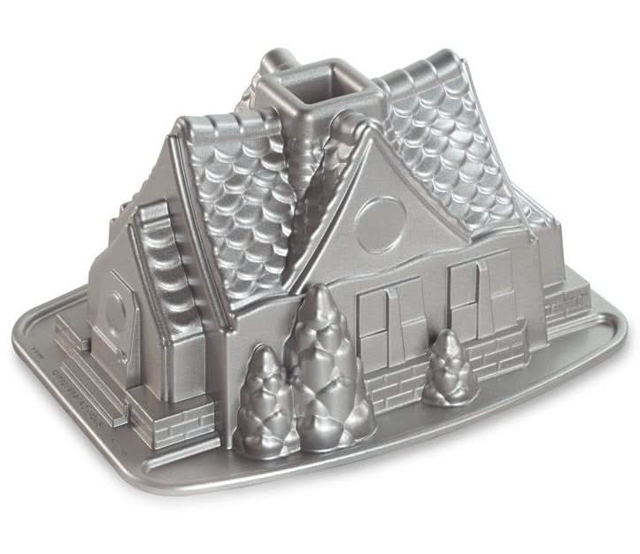Nordic Ware Gugelhupfform Lebkuchenhaus / Gingerbread House Silber - Aluguss - 26 x 20 cm