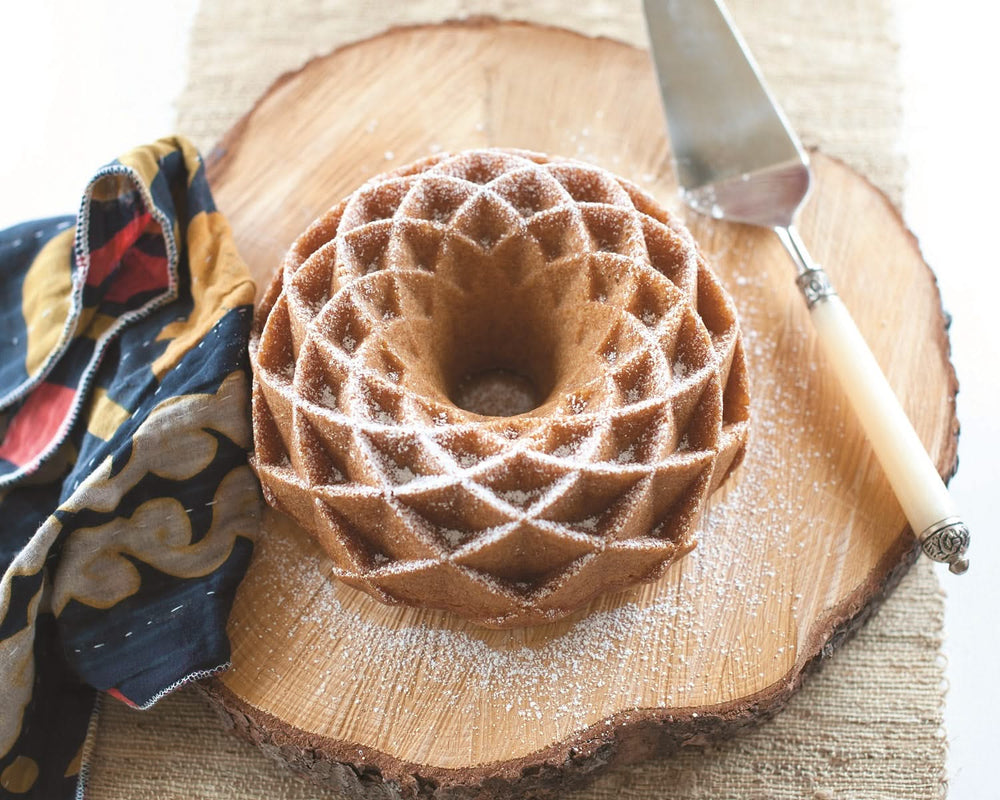 Nordic Ware Gugelhupfform Jubilee Bundt Gold - Aluguss - ø 25 cm
