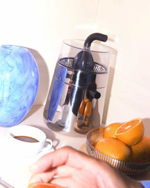 Alessi Elektrische Zitruspresse Toru - Nendo - NE02 B