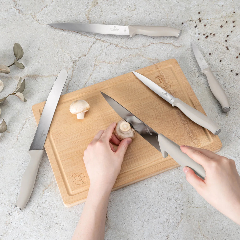 BerlingerHaus Messerset mit Schneidebrett Matt Creme 6-teilig - Kochmesser, Brotmesser, Fleischmesser, Officemesser & Schälmesser