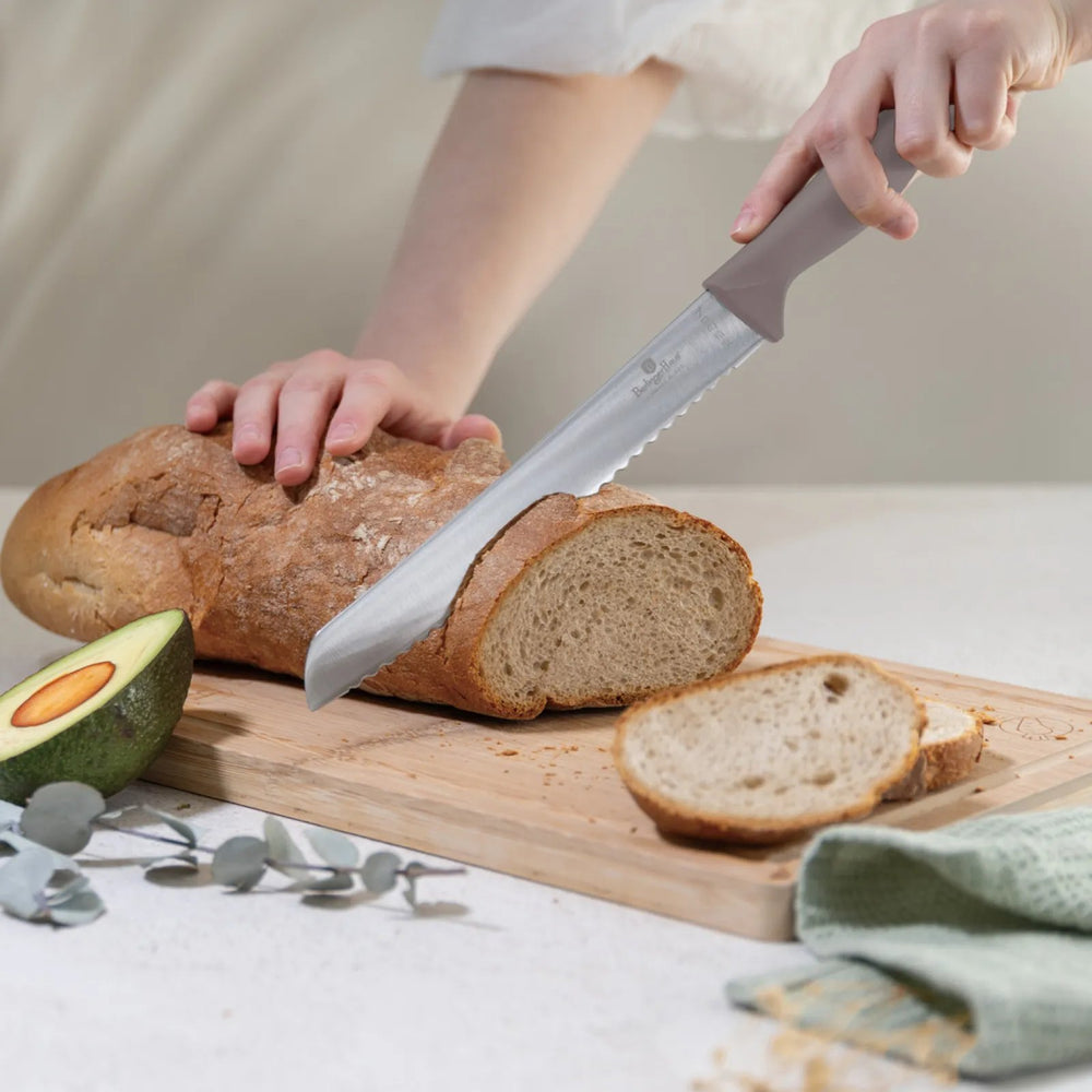 BerlingerHaus Messerset mit Messermagnetleiste Acaciahout Taupe - 6-teilig - Kochmesser, Brotmesser, Santokumes, Officemesser & Schälmesser