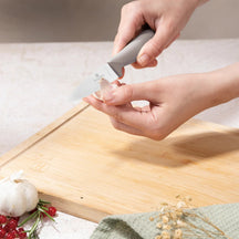 BerlingerHaus Messerset mit Messermagnetleiste Acaciahout Taupe - 6-teilig - Kochmesser, Brotmesser, Santokumes, Officemesser & Schälmesser