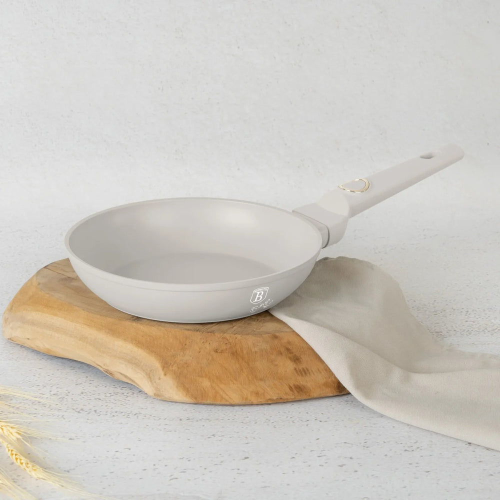 BerlingerHaus Bratpfanne Matt Crème ø 20 cm - geeignet für alle Wärmequellen - Standard Antihaftbeschichtung