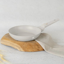 BerlingerHaus Bratpfanne Matt Crème ø 20 cm - geeignet für alle Wärmequellen - Standard Antihaftbeschichtung