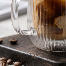 Cookinglife Doppelwandige Cappuccino- / Teegläser mit Henkel Lines - 250 ml - 2 Stück