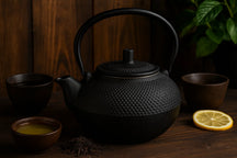 Cookinglife Teekanne Arare mit Edelstahlfilter - Gusseisen Schwarz - 1.5 Liter