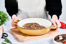 Cosy & Trendy Grillpfanne Fontestic aus Gusseisen Amber Gold Ø 28 cm – emaillierte Antihaftbeschichtung – geeignet für alle Herdarten