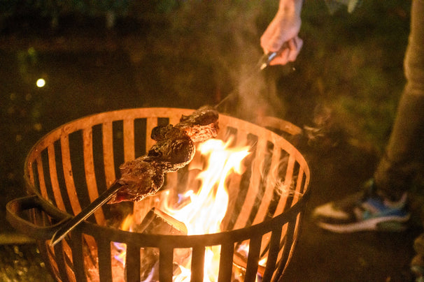 Forged BBQ Spieße Churrasco - Olivenholz / Stahl - V - Form - 70cm