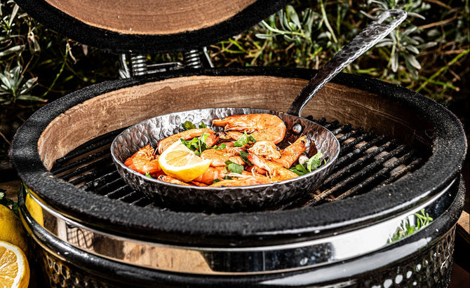 Gusseiserne BBQ-Pfannen