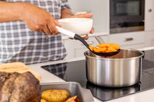 KitchenAid Gemüselöffel Classic Porzellanweiß - Kunststoff - Klassisch Elegant - Ideal zum Servieren