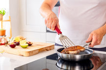 KitchenAid Pfannenwender Classic Kaiserrot Edelstahl 31,5 cm -Spülmaschinenfest