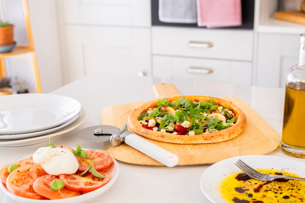 KitchenAid Pizzaschneider Classic Porzellanweiß Edelstahl 23,5cm - Pizzaroller