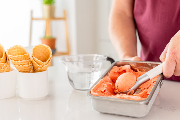 KitchenAid Eisportionierer Classic Porzellanweiß Edelstahl 21cm - Eislöffel Scoop