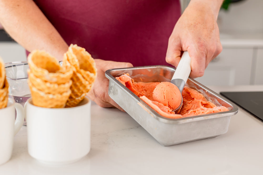 KitchenAid Eisportionierer Classic Porzellanweiß Edelstahl 21cm - Eislöffel Scoop