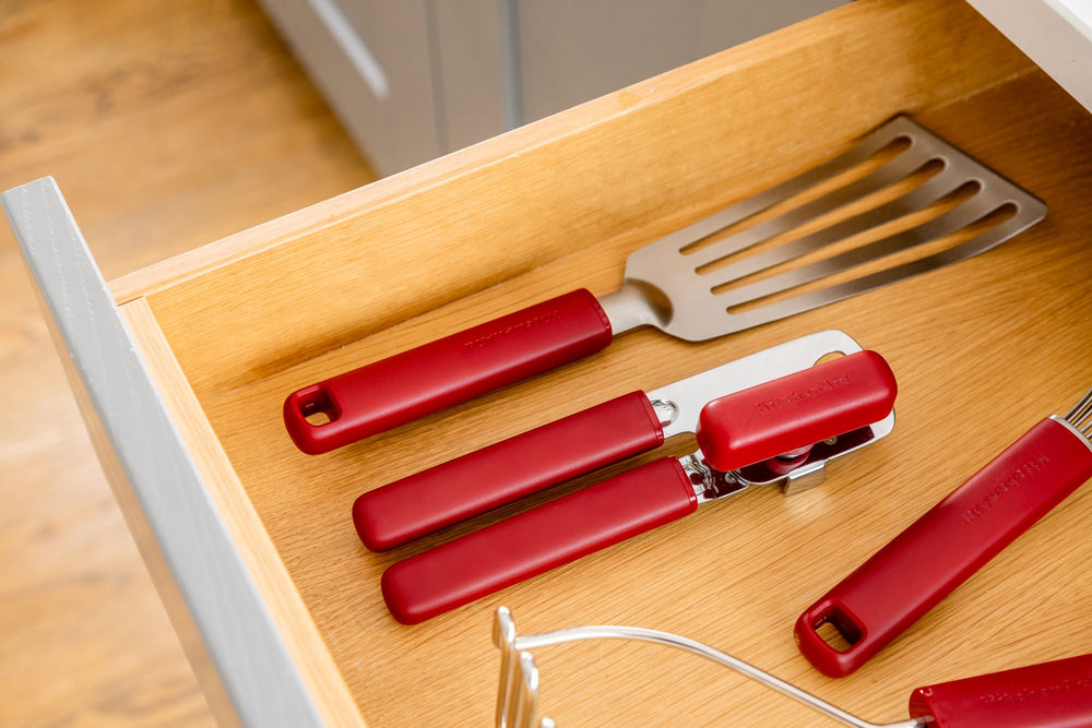 KitchenAid Dosenöffner Classic Kaiserrot Edelstahl 20cm - Flaschenöffner