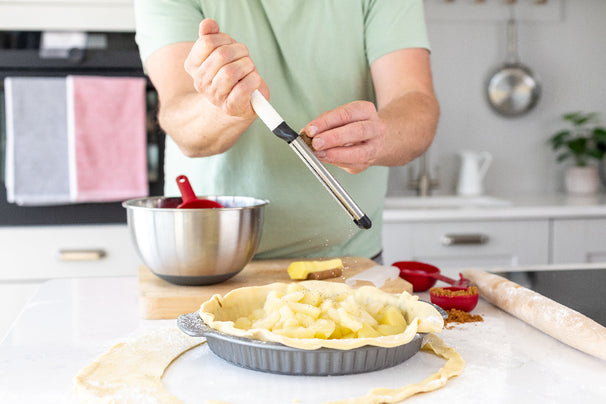 KitchenAid Reibe Feine Classic Porzellanweiß Kunststoff/Edelstahl 29cm - Raspel