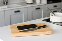 KitchenAid Kochmesser Gourmet Edelstahl 20 cm Schwarz/Silber - mit Messerschutz