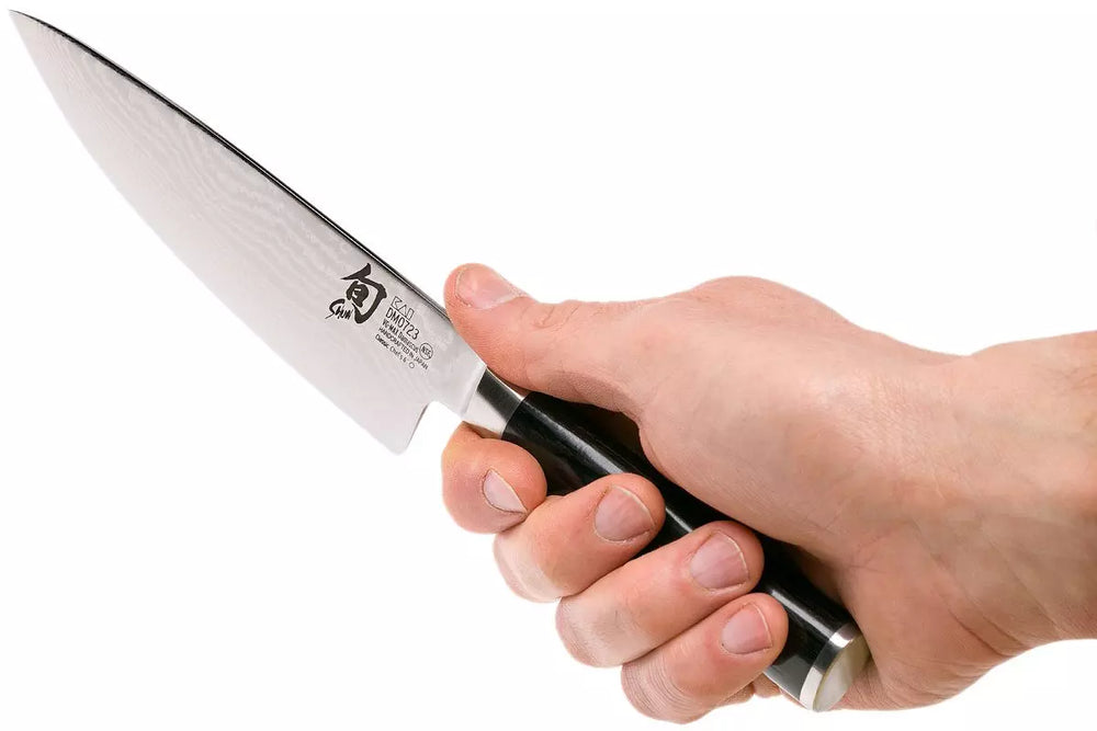 Kai Shun Classic Kochmesser - 32 Lagen Damaszenerstahl - 15 cm - DM-0723