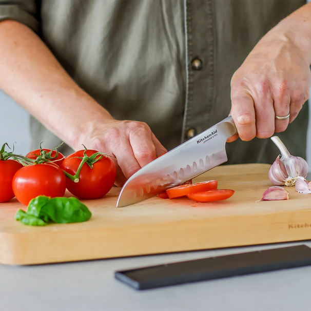 KitchenAid Santokumesser Gourmet Edelstahl 18 cm Schwarz/Silber - Küchenmesser