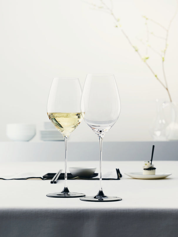 Riedel Weißweinglas Fatto A Mano Black Tie - Sauvignon Blanc / Champagner - 464 ml