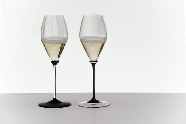 Riedel Champagnerglas Fatto A Mano Performance - Schwarze Bodenplatte - 375 ml