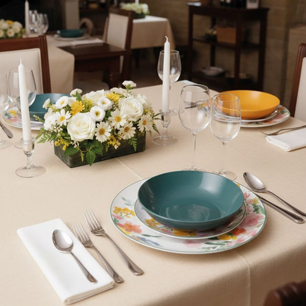 Villa d'Este Home Geschirrset Flora Porzellan 18-teilig / 6 Personen - 6 Speiseteller, 6 Frühstücksteller und 6 Suppenteller