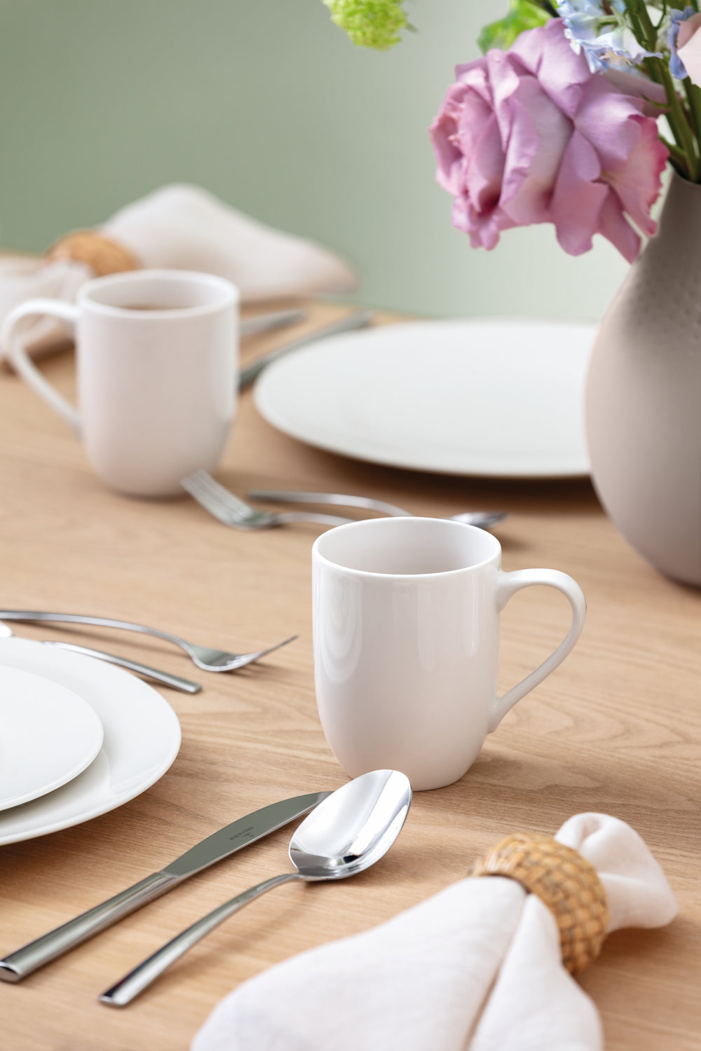 Villeroy & Boch Geschirrset For Me 16-teilig / 4 Personen - 4 Becher mit Henkel, 4 Speiseteller, 4 Frühstücksteller und 4 French Bowls