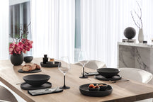 Villeroy & Boch Geschirrset La Boule Schwarz 7-teilig / 2 Personen - 2 Schalen, 2 Teller, 2 Universalplatten und 1 Servierschale