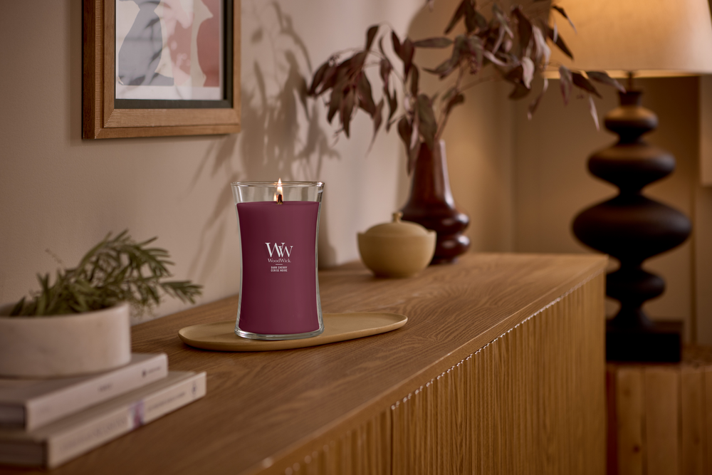 WoodWick Duftkerze Large Dark Cherry - 18 cm / ø 10 cm - Duftkerze im Glas - Holzdocht