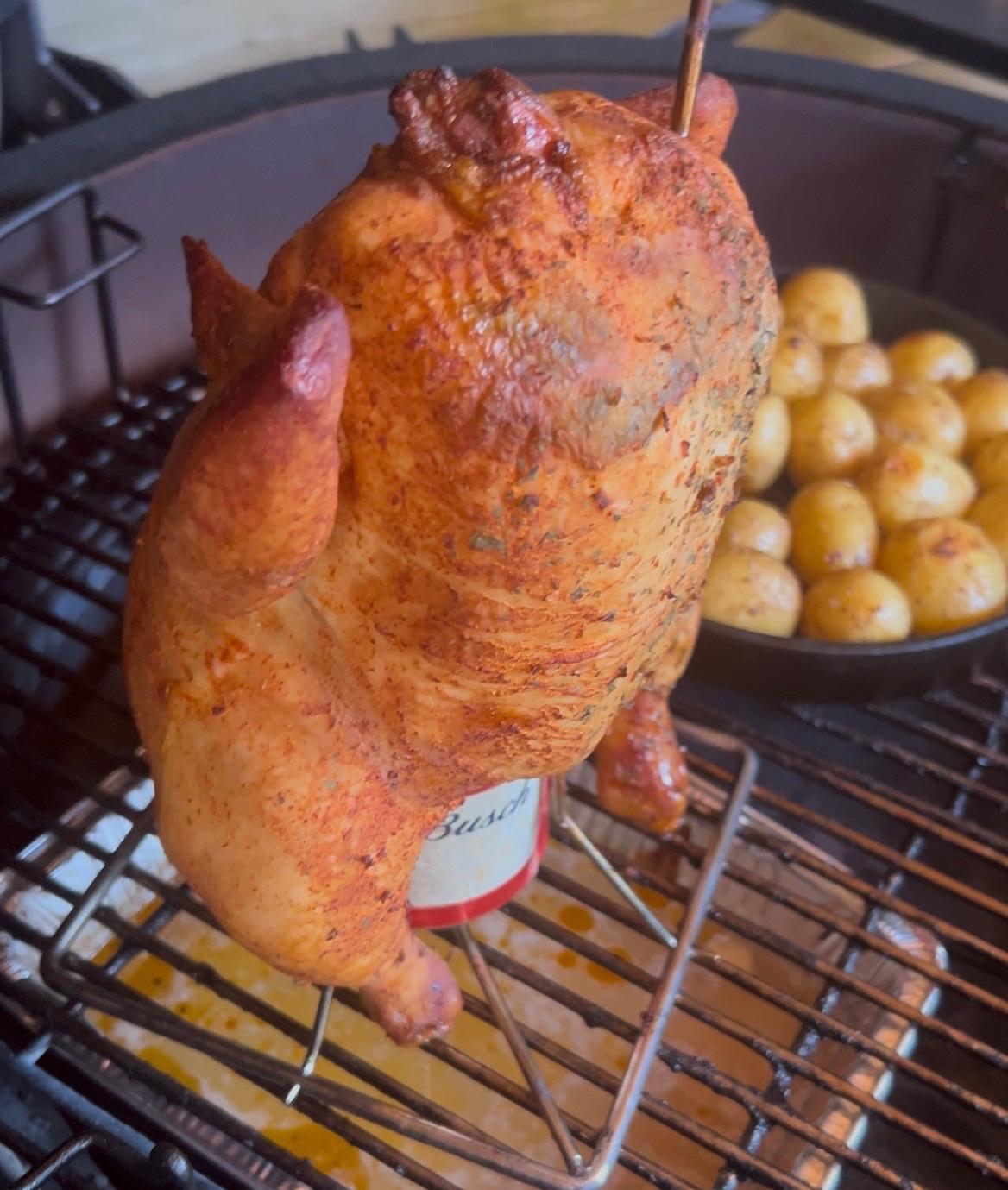 Der ultimative BBQ-Showstopper: innen saftig, außen goldbraun und knusprig.