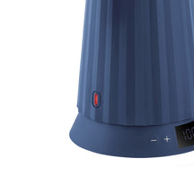 Alessi Wasserkocher Plissé mit Temperaturregelung Blau - 1.7 Liter - 1850 W - Michele De Lucchi - MDL21 DAZ