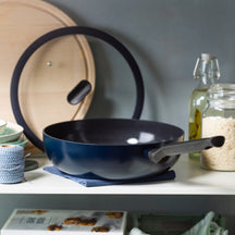BK Wokpan met deksel Enjoy Oxford Blue ø 28 cm - sfeerbeeld 1