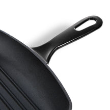 BK Topfset Bourgogne Jet Black Gusseisen 3-teilig - Bräter ø 24, 28 cm & Grillpfanne 26x26 cm - geeignet für alle Wärmequellen