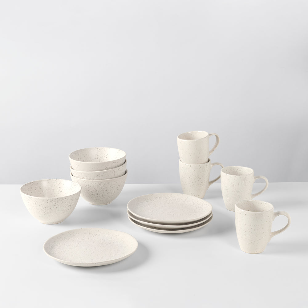 Broste Copenhagen Frühstücksset Nordic Vanilla 12-teilig / 4 Personen - 4 Frühstückteller, 4 Schalen und 4 Tassen