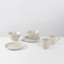 Broste Copenhagen Frühstücksset Nordic Vanilla 6-teilig / 2 Personen - 2 Frühstückteller, 2 Schalen und 2 Tassen