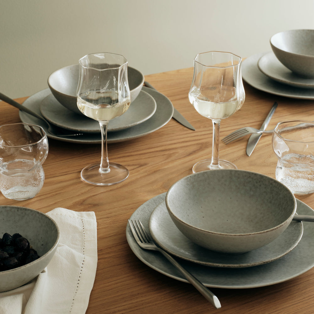 Broste Copenhagen Geschirrset Nordic Marsh 6-teilig / 2 Personen - 2 Speiseteller, 2 Frühstückteller und 2 Schalen