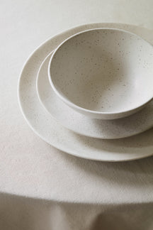 Broste Copenhagen Geschirrset Nordic Vanilla 12-teilig / 4 Personen - 4 Speiseteller, 4 Frühstückteller und 4 Schalen