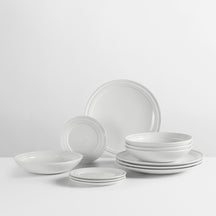 Broste Copenhagen Geschirrset Stevns 12-teilig / 4 Personen - 4 Speisetelle, 4 Frühstückteller und 4 Tiefe Teller