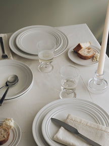 Broste Copenhagen Geschirrset Stevns 12-teilig / 4 Personen - 4 Speisetelle, 4 Frühstückteller und 4 Tiefe Teller