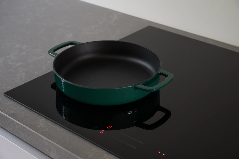 Combekk Koekenpan Skillet met 2 grepen Gietijzer Holly Green ø 24 cm - sfeerbeeld 1