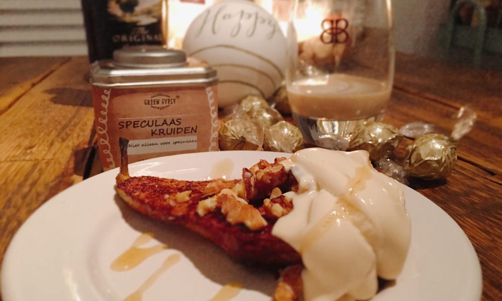 Warme gegrillte Birne mit einer cremigen Bailey’s-Mascarpone-Sauce