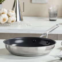 KitchenAid Koekenpan Advanced RVS ø 28 cm - sfeerbeeld 1