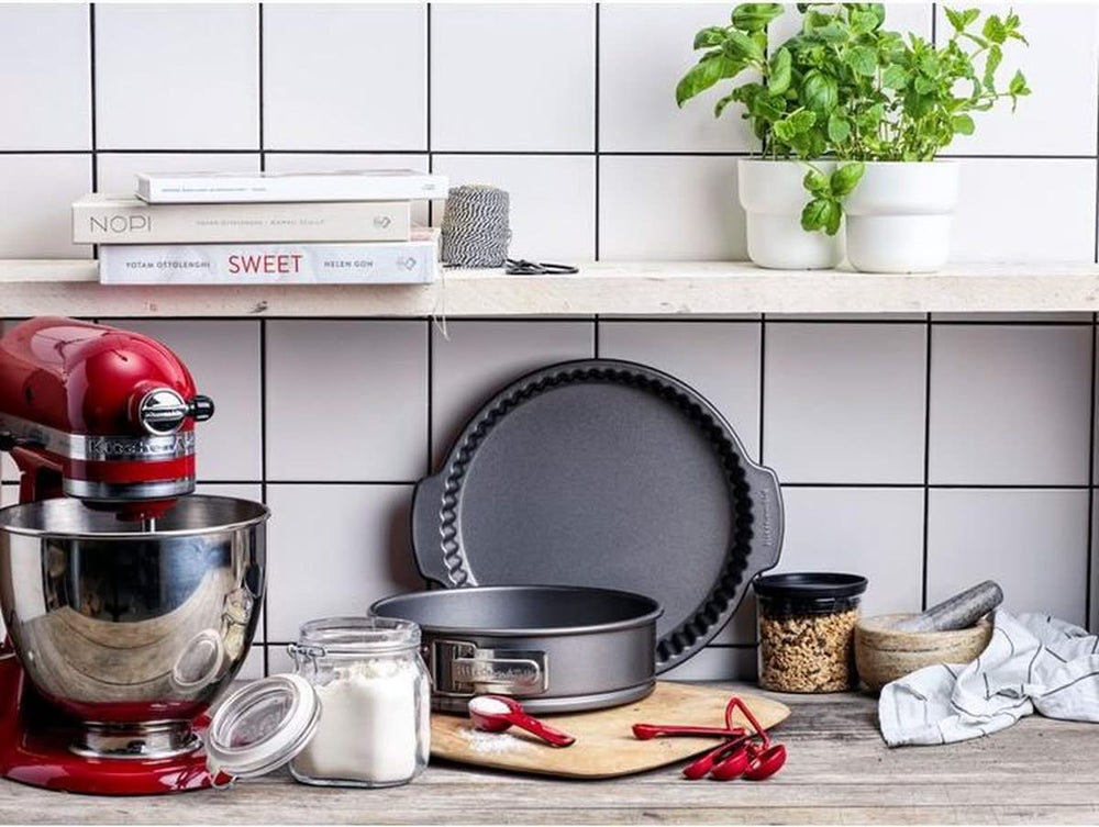 KitchenAid Springvorm Aluminized Steel ø 24 cm - sfeerbeeld 1