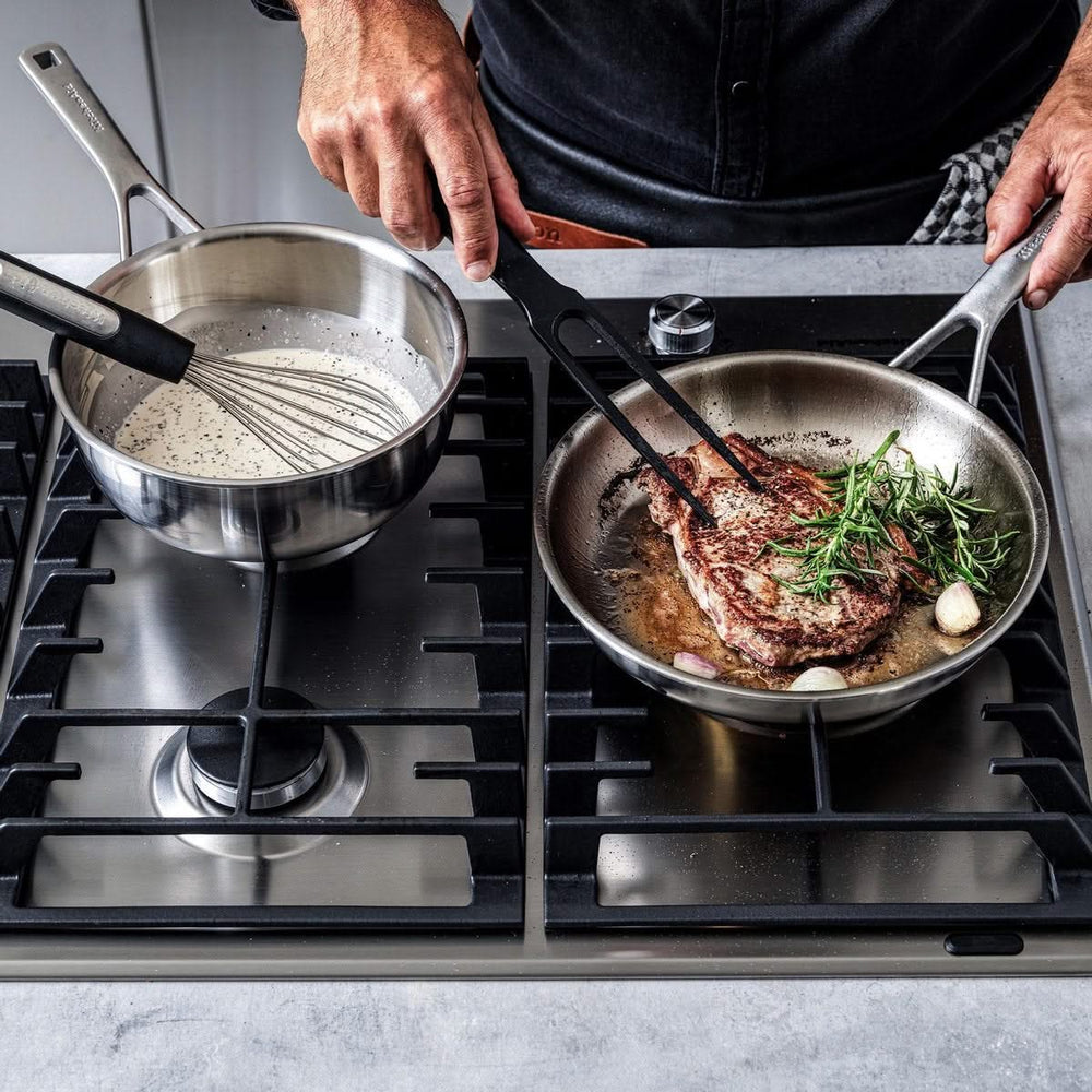 KitchenAid Koekenpan Tri-Ply RVS ø 28 cm - sfeerbeeld 2