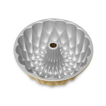 Nordic Ware Gugelhupfform Kaleidoscope Bundt Gold - Aluguss - ø 23 cm