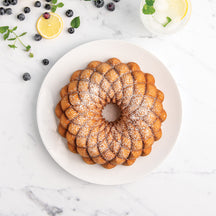Nordic Ware Gugelhupfform Kaleidoscope Bundt Gold - Aluguss - ø 23 cm