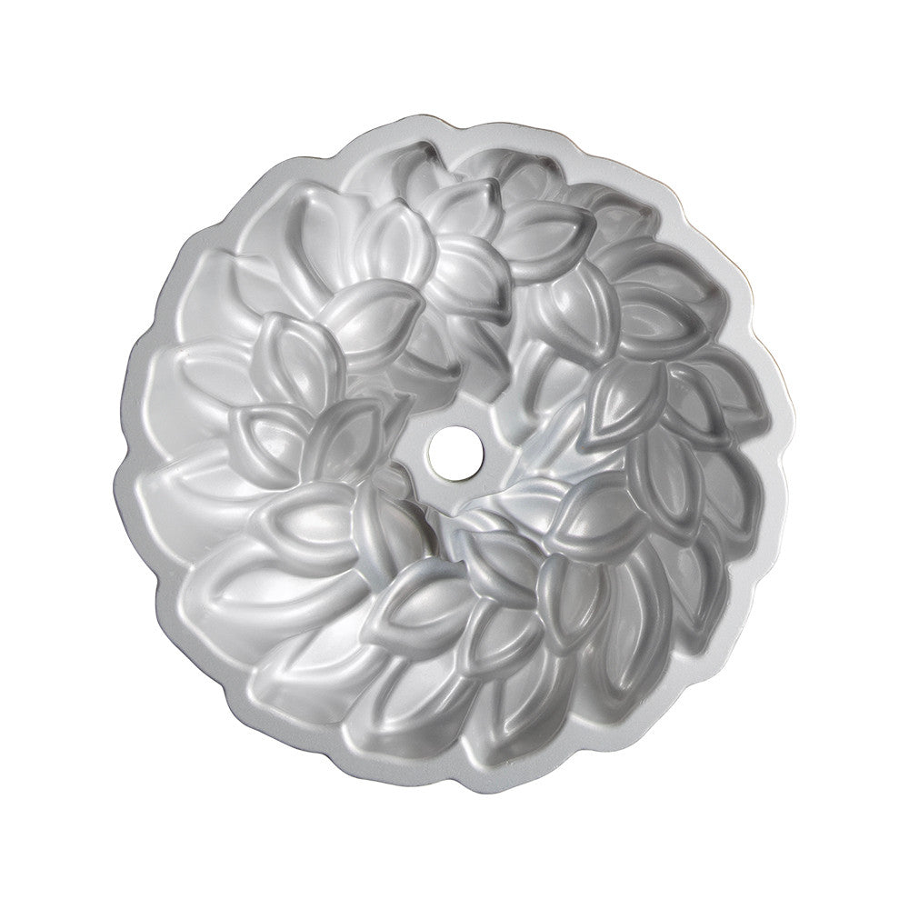 Nordic Ware Gugelhupfform Lorbeerkranz / Laurel Wreath Bundt Gold - Aluguss - ø 27 cm